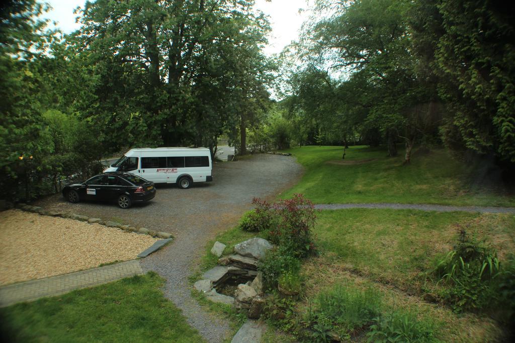 Lledr House Hostel Near Two Zip World Sites Dolwyddelan Exterior photo